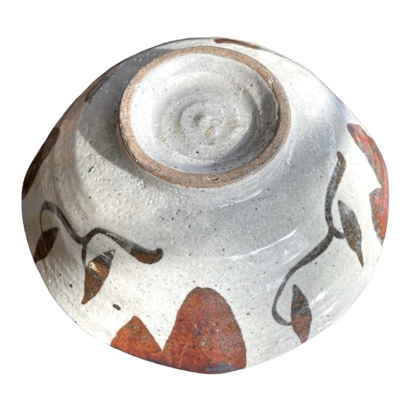 Vintage Japanese Handmade Ceramic Bowl, Unmarked with Earthy Tones - Picture 4 of 10